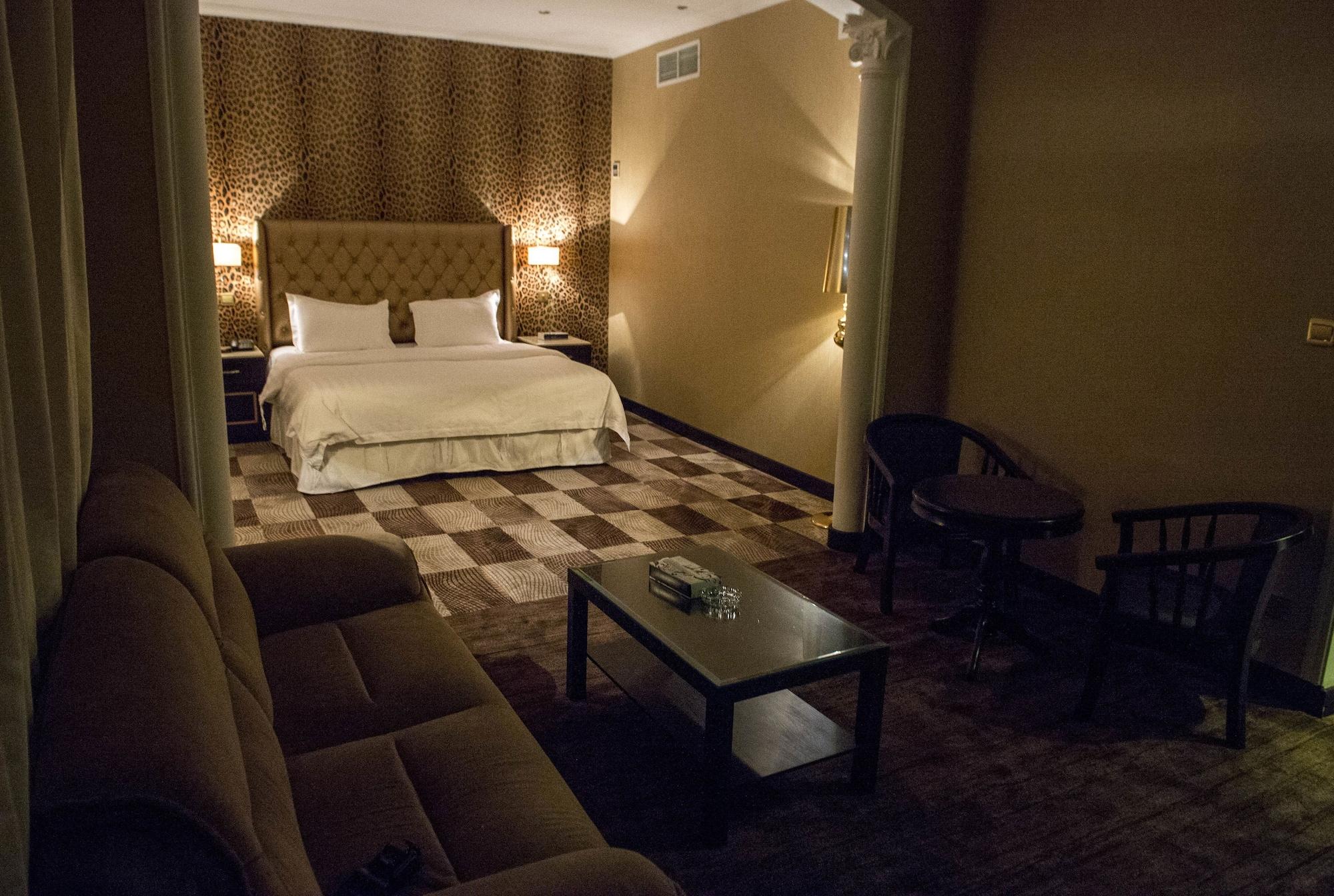 Hotel Madareem Riyadh